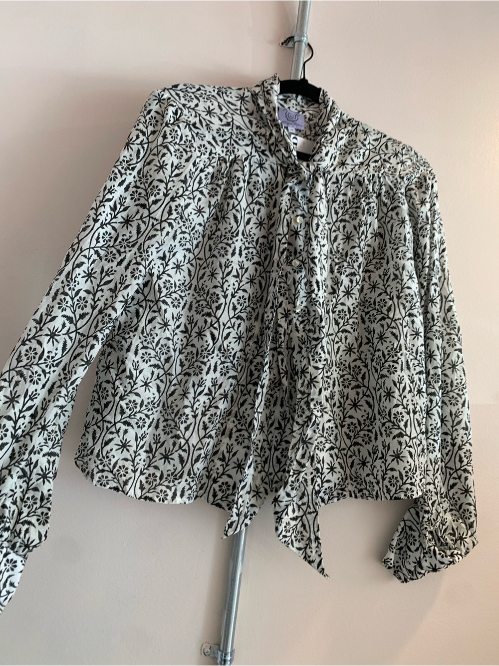 Floral Tie-Neck Blouse in Black and Cream